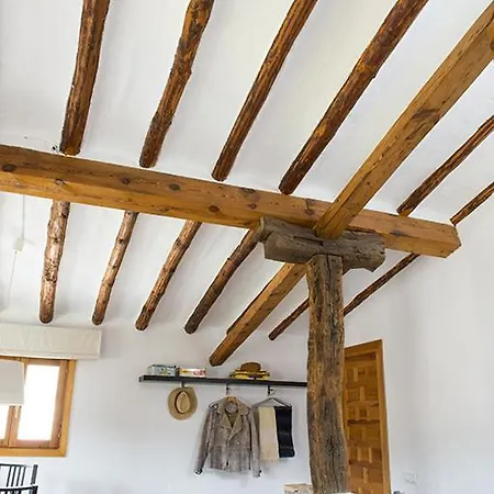 La Casa De Enmedio *